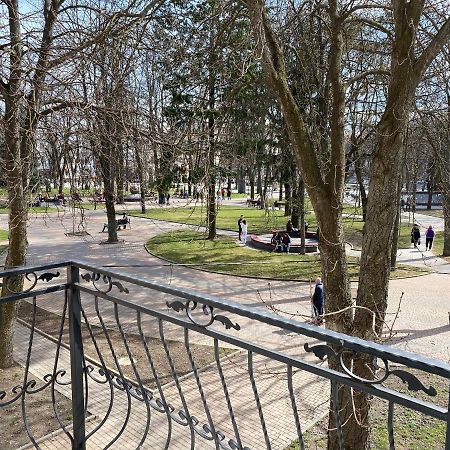 Park Apartment Винница Экстерьер фото