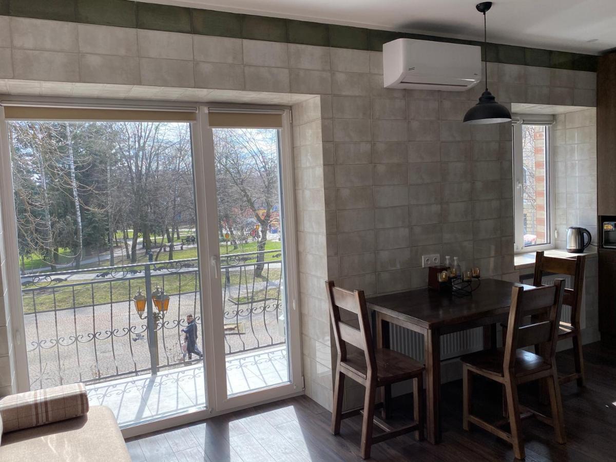 Park Apartment Винница Экстерьер фото