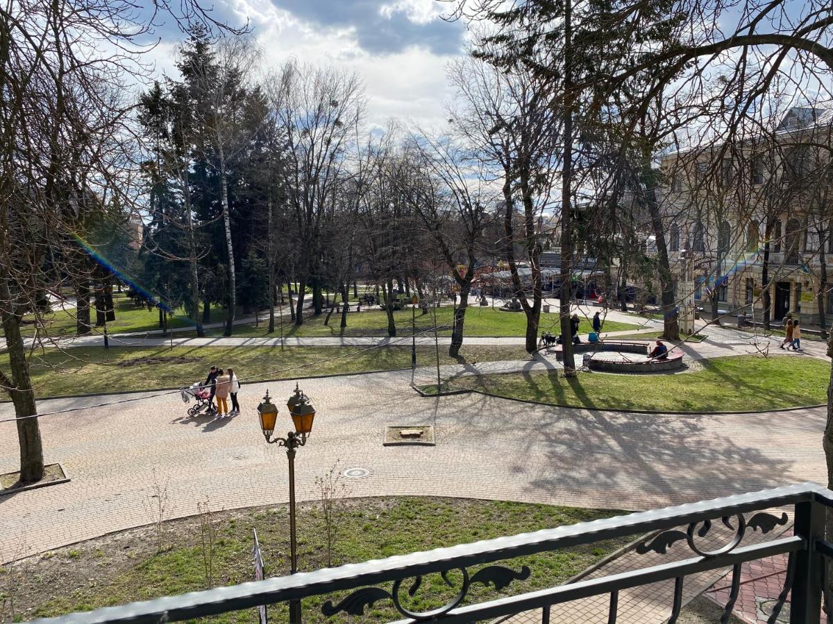 Park Apartment Винница Экстерьер фото